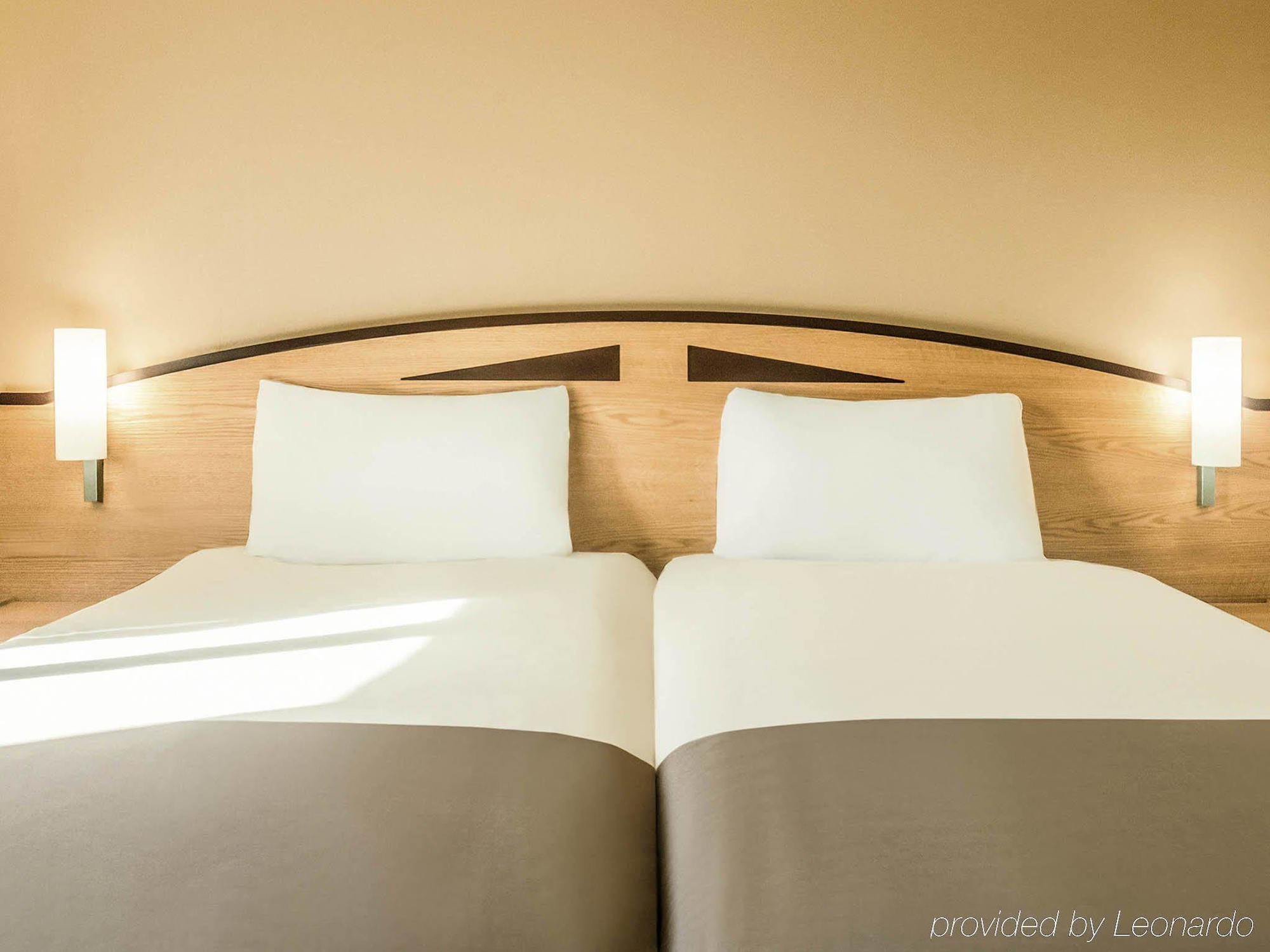 Ibis Lincoln Otel North Hykeham Dış mekan fotoğraf