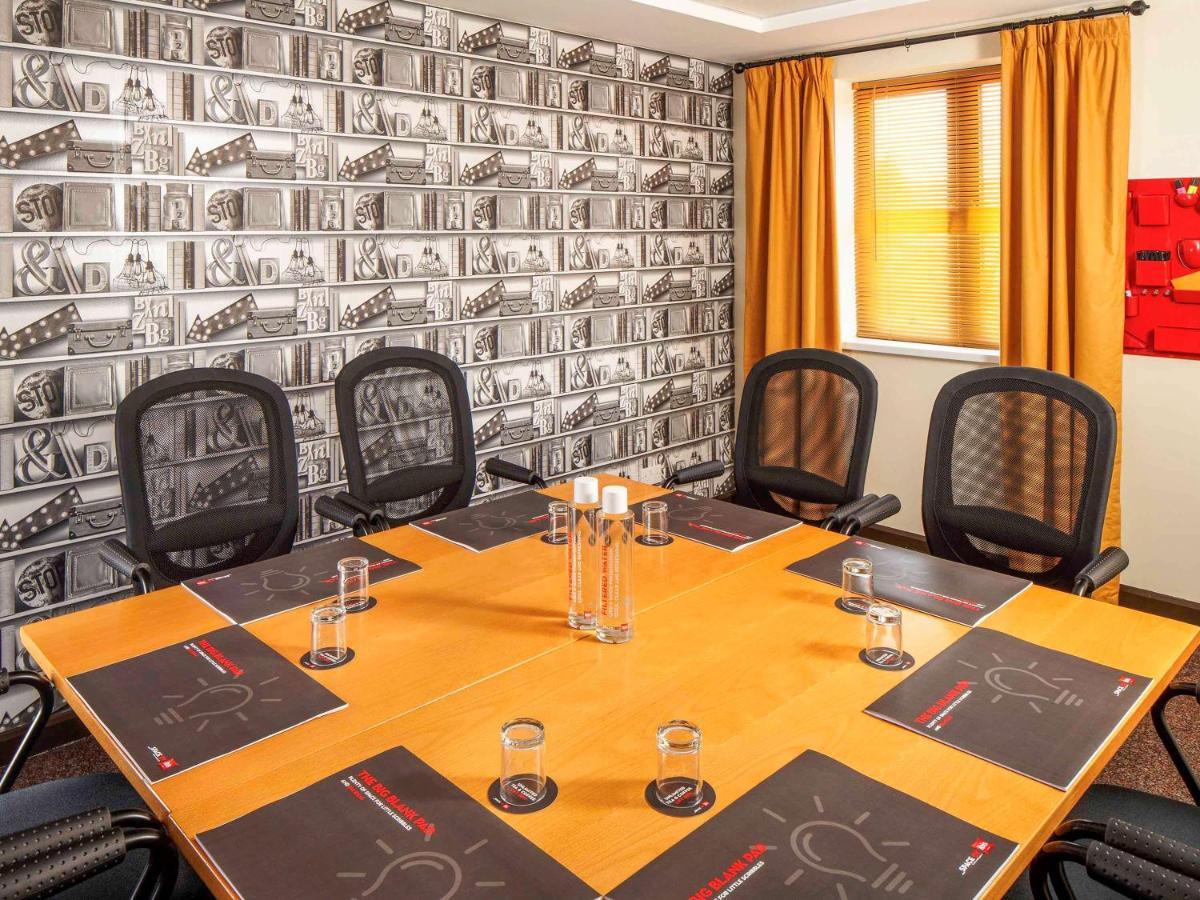 Ibis Lincoln Otel North Hykeham Dış mekan fotoğraf
